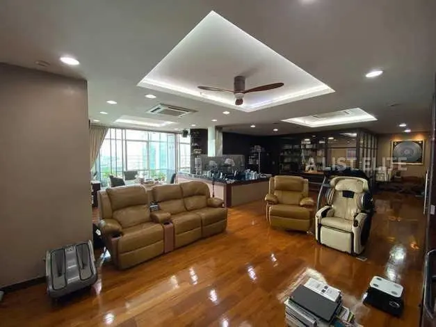 Baan Sathorn Chaopraya