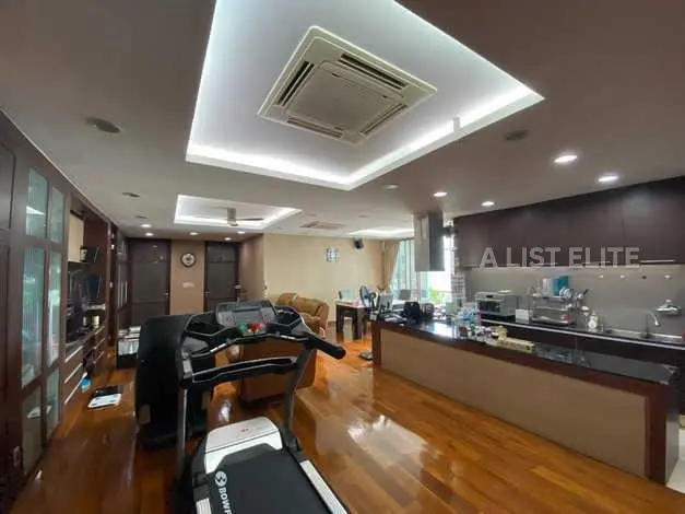 Baan Sathorn Chaopraya