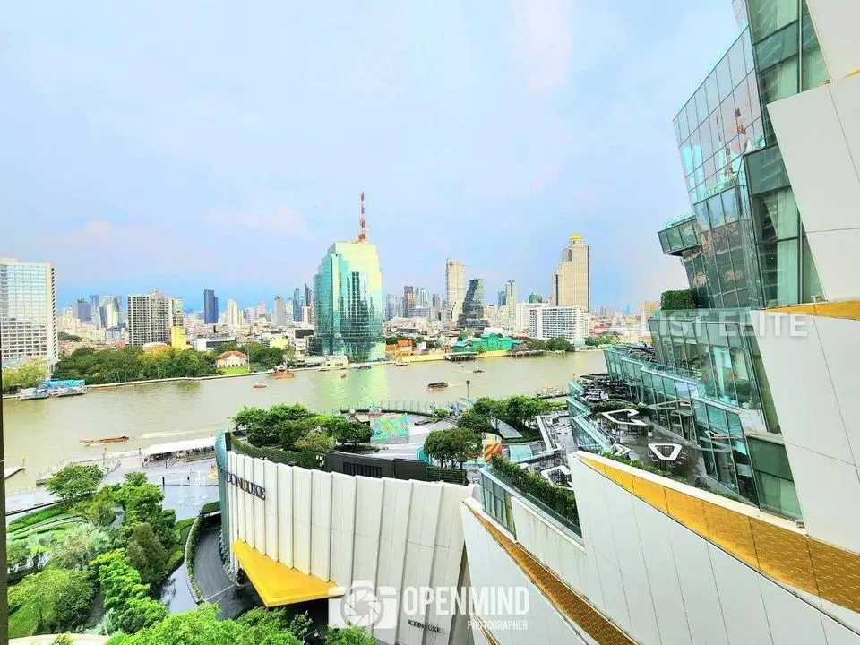 Magnolias Waterfront Residences