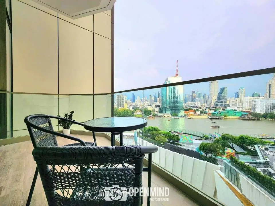 Magnolias Waterfront Residences