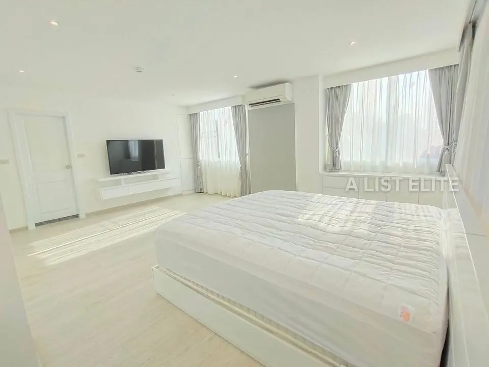 สีลม คอนโดมิเนียม