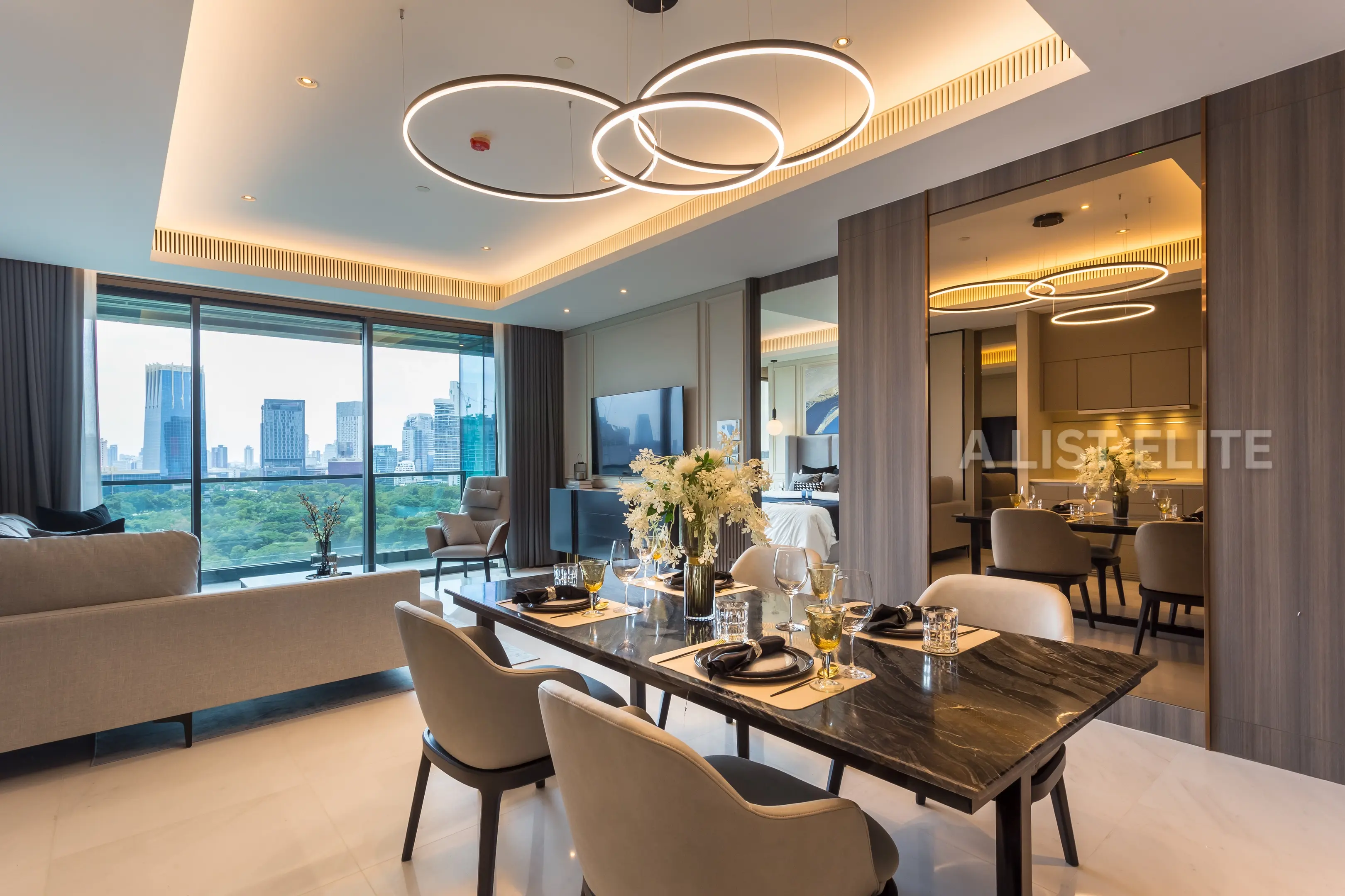 Sindhorn Tonson