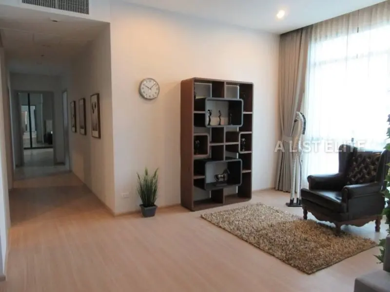 Le Capital Ekamai-Thonglor