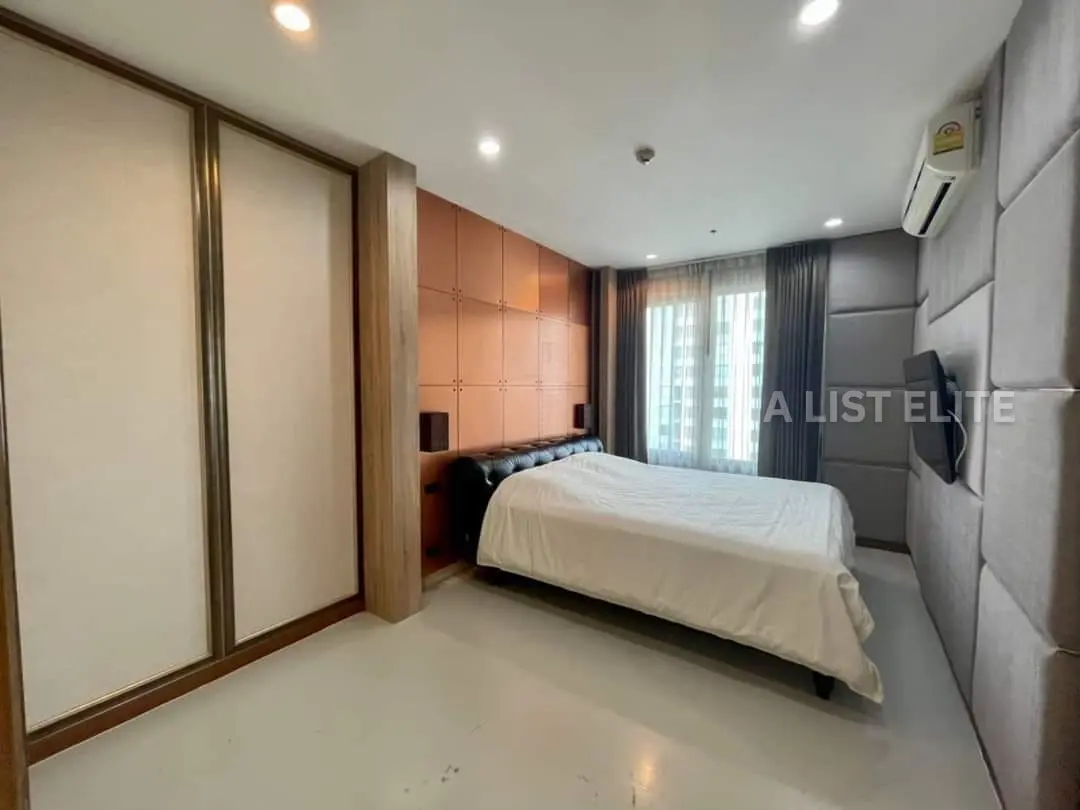 Villa Asoke