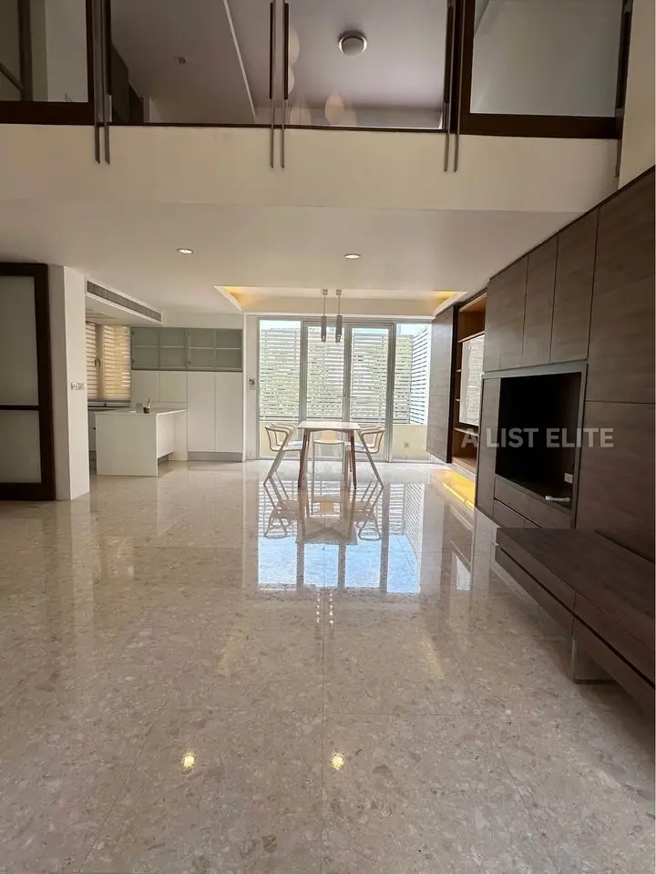 The Lofts Sathorn
