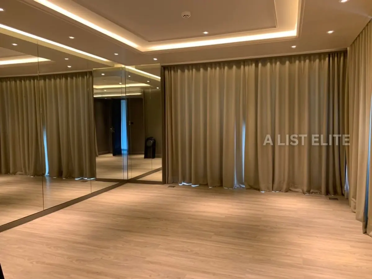 The Crest Sukhumvit 24