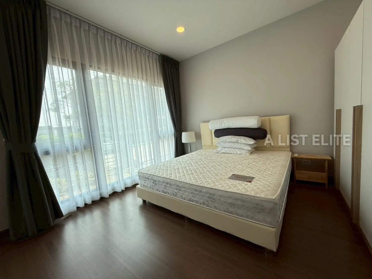 The City Bangna Modern Luxury Living Near Mega Bangna