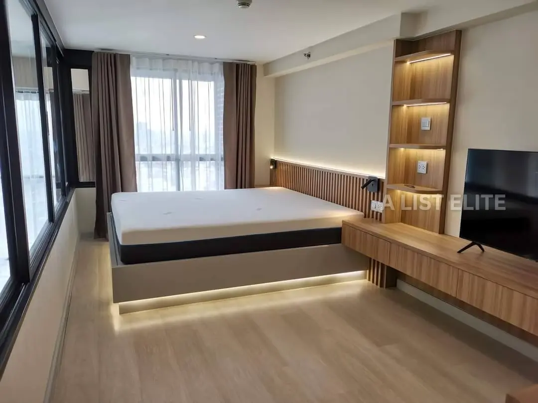 KnightsBridge Prime Sathon