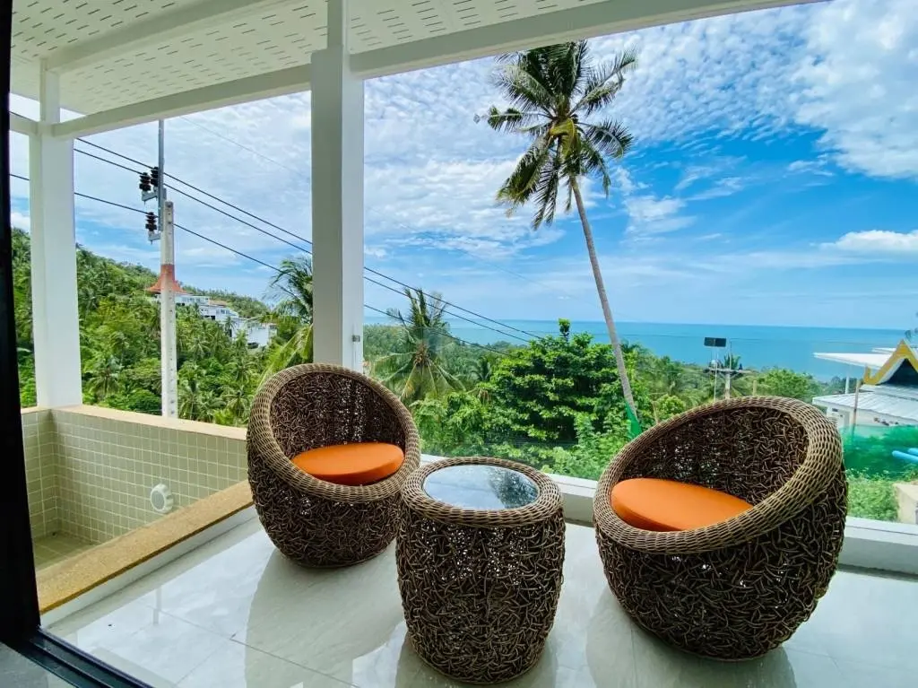 
    Affordable Modern Condo with Ocean View and Pool in Lamai
  