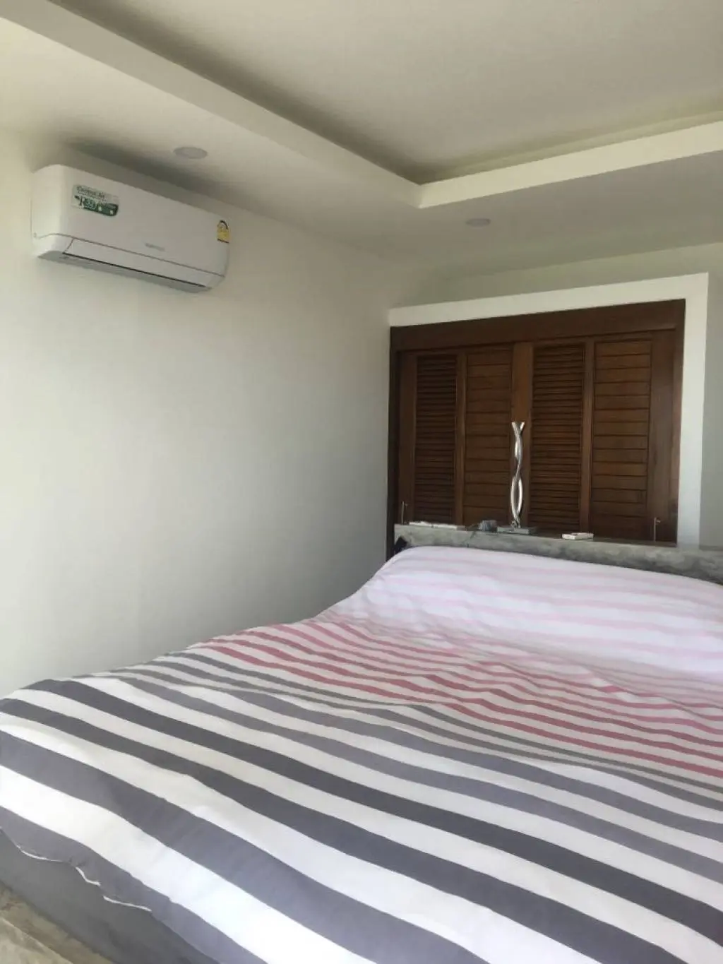 
    Affordable Modern Condo with Ocean View and Pool in Lamai
  