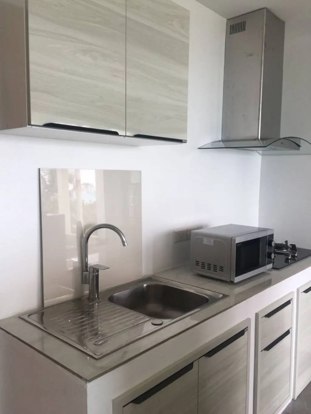 
    Affordable Modern Condo with Ocean View and Pool in Lamai
  