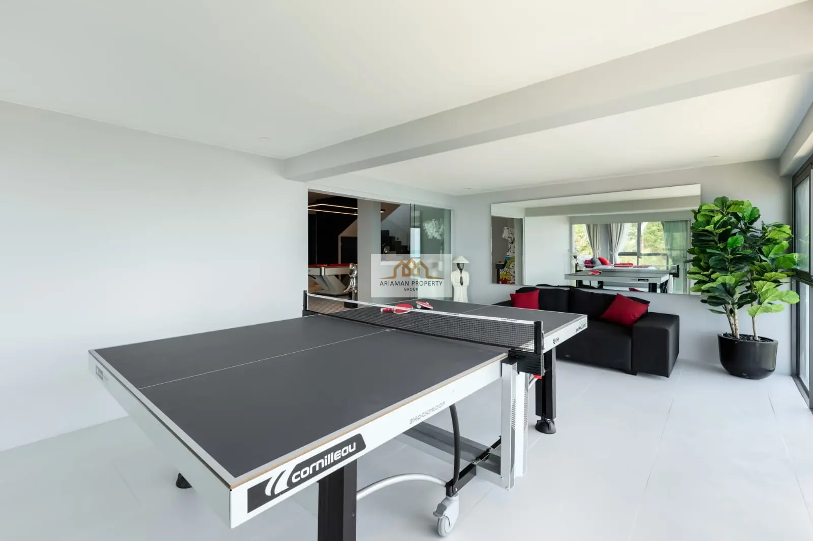 Luxurious 4-Bedroom Freehold Villa with Stunning Ocean and Mountain Views in Chaweng Noi