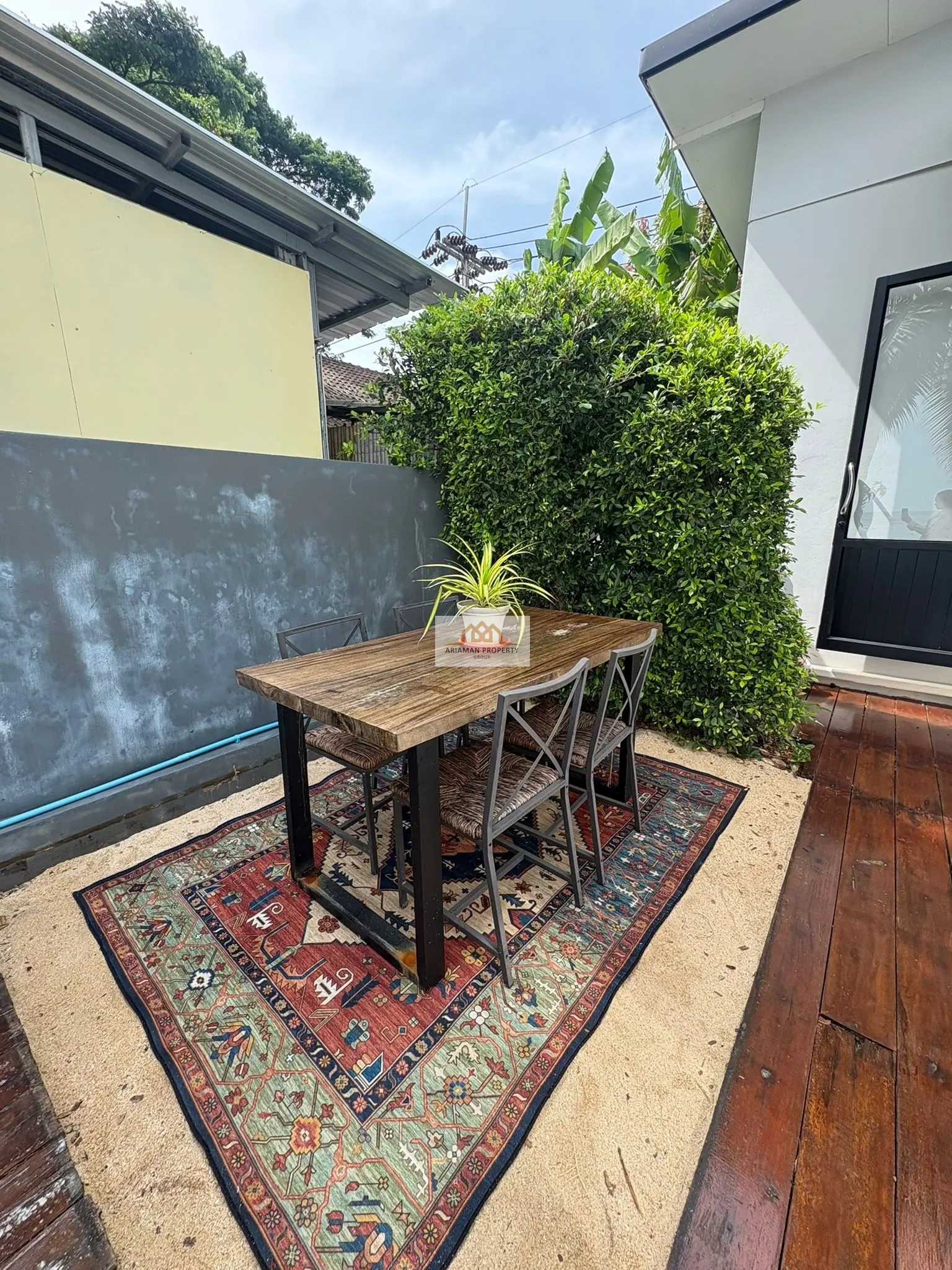 3 Bedorom Beachfront Villa with Direct Sand Access in Bangpor, Ko Samui