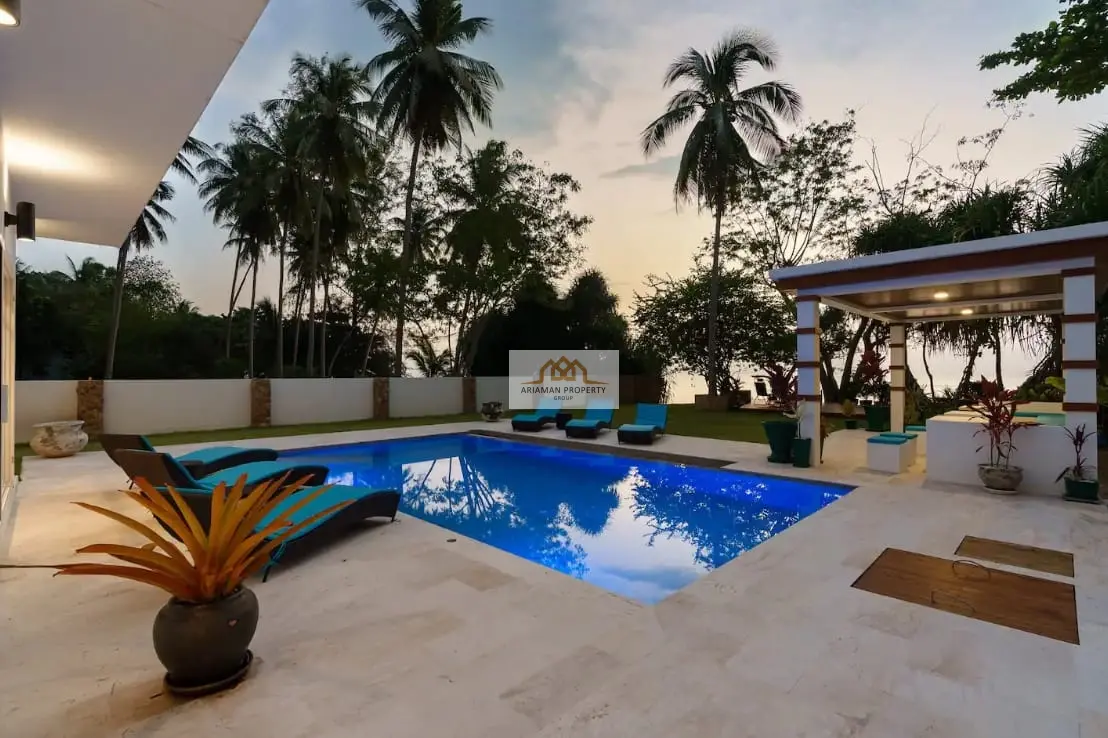Modern Beach Villa with Private Pool In Lipa Noi 
