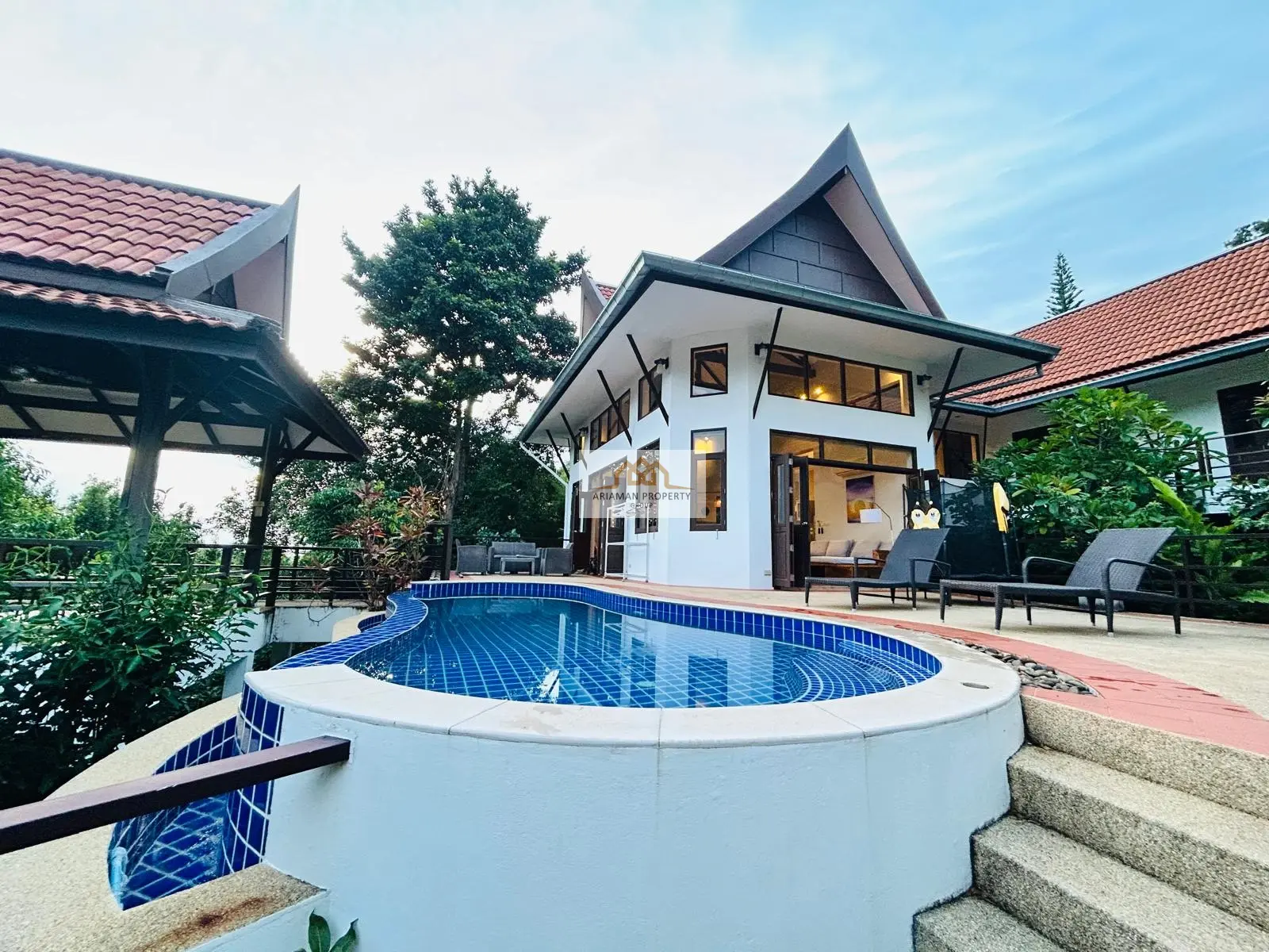 Spacious 4-Bedroom Villa with Curved Pool and Mountain Views in Bantai