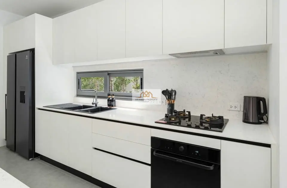 Newly Built 3-Bedroom Villa with Private Pool in BoPhut, Ko Samui