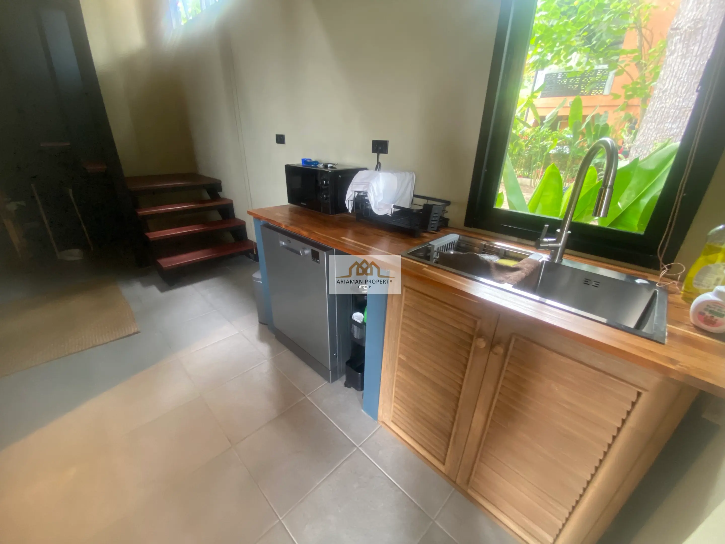 Chic 2-Bedroom Villa with Private Pool With Lush Gardens In Lamai