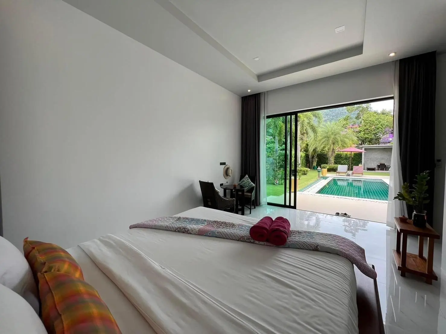 Stunning 3-Bedroom Pool Villa for Sale in Lamai