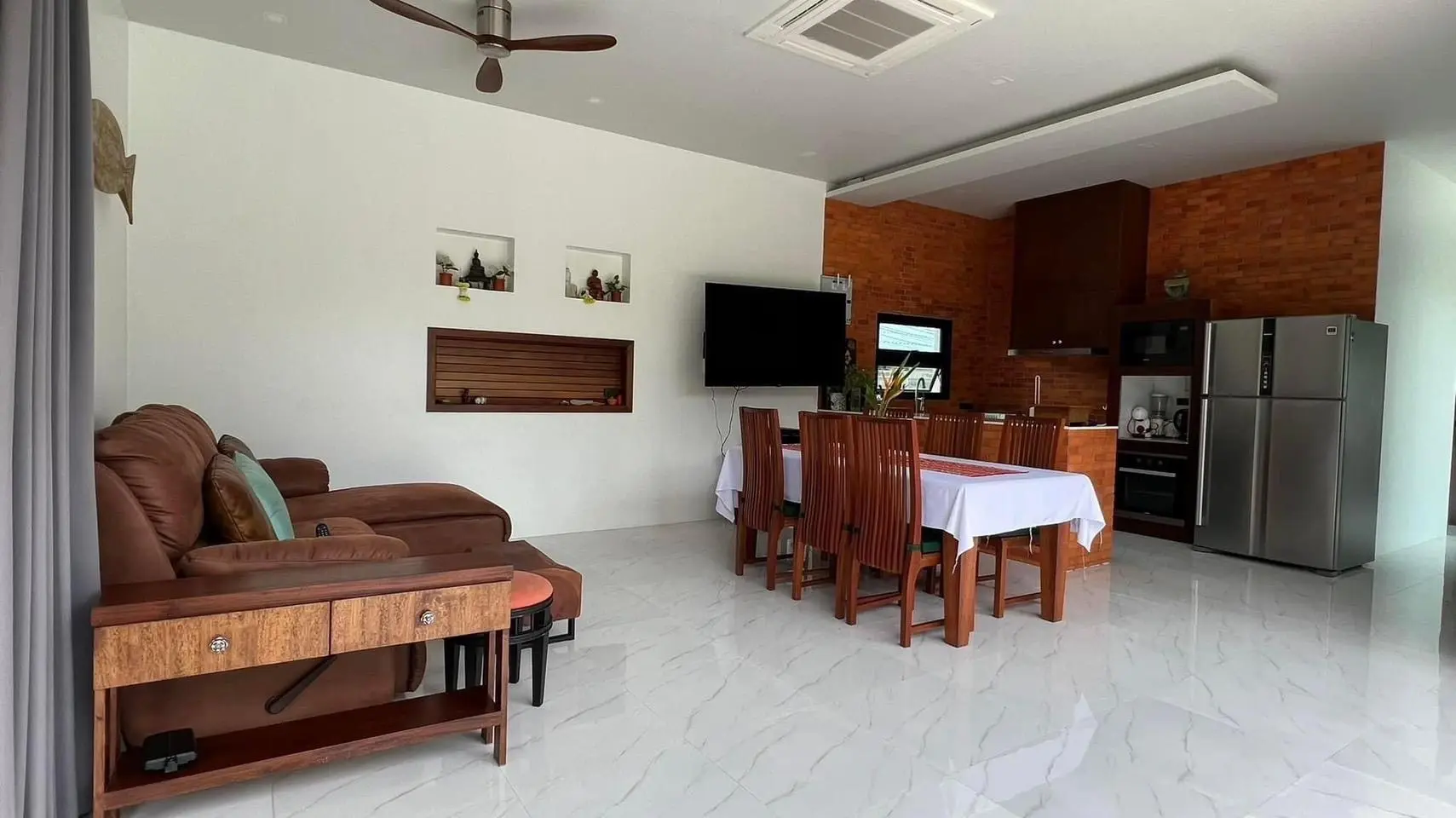 Stunning 3-Bedroom Pool Villa for Sale in Lamai