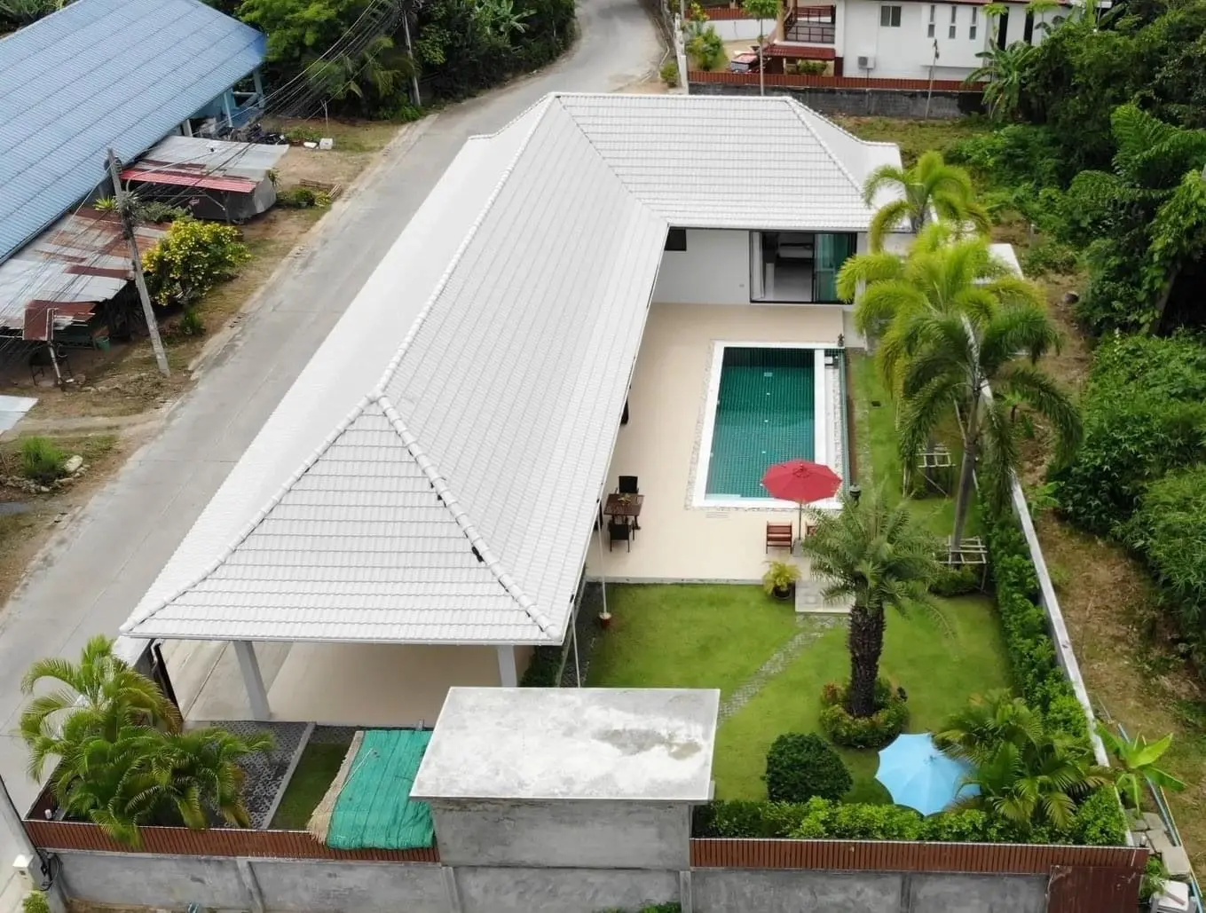 Stunning 3-Bedroom Pool Villa for Sale in Lamai