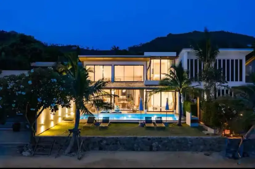 Stunning 5 Bedroom Beachfront Villa In Bang Por 