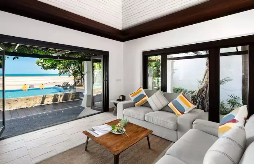 Luxury 3 Bedroom Beachfront Villa In Bang Por 