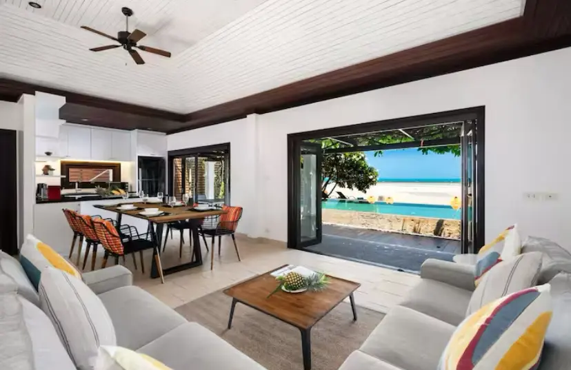 Luxury 3 Bedroom Beachfront Villa In Bang Por 