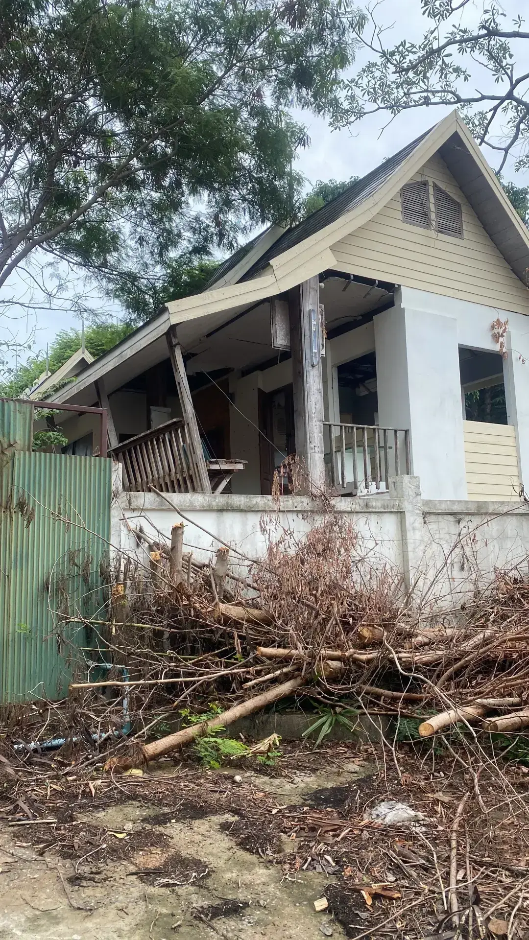 12 Thai Style Houses - Ready For Development In Plai Laem 