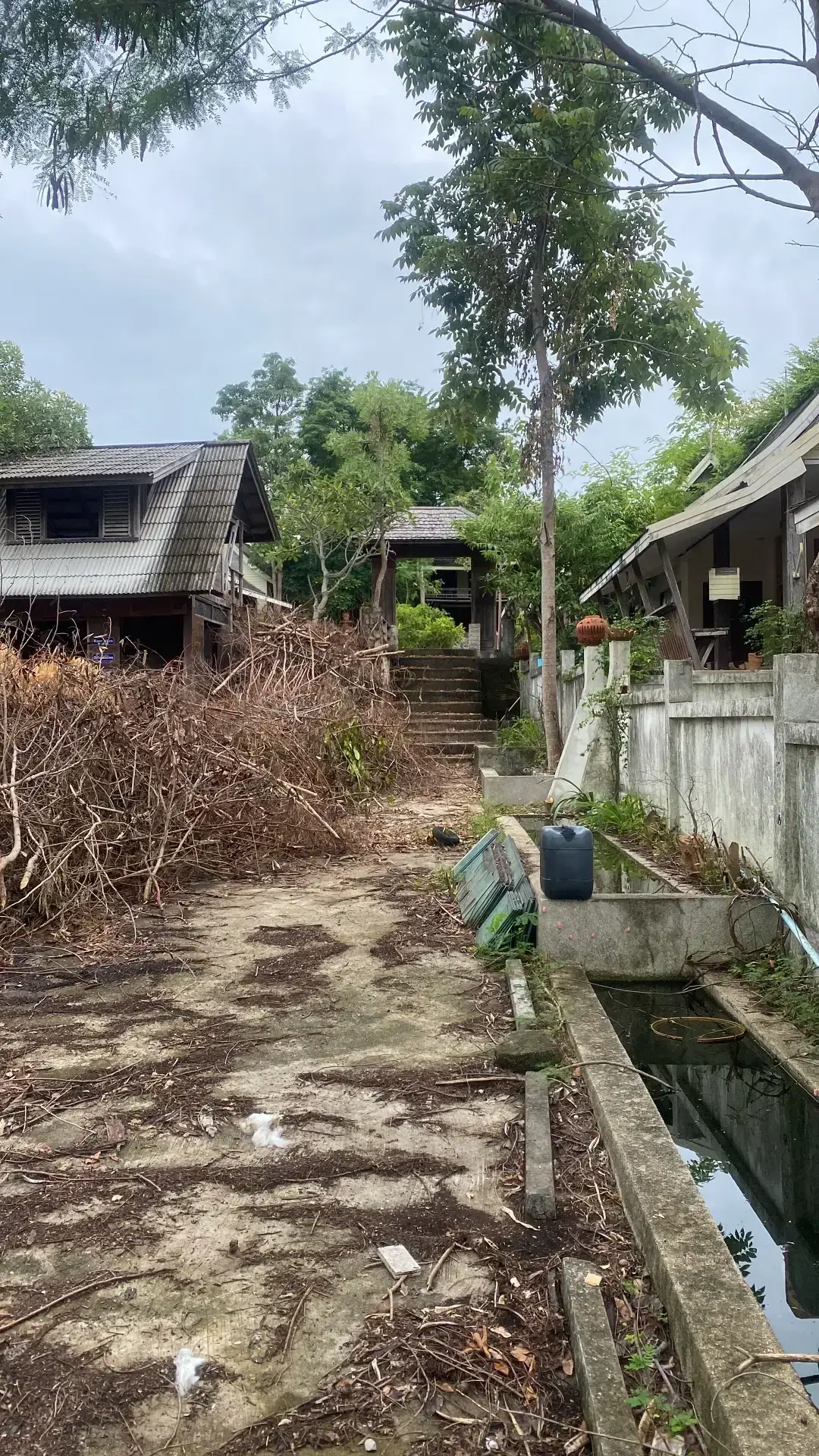 12 Thai Style Houses - Ready For Development In Plai Laem 