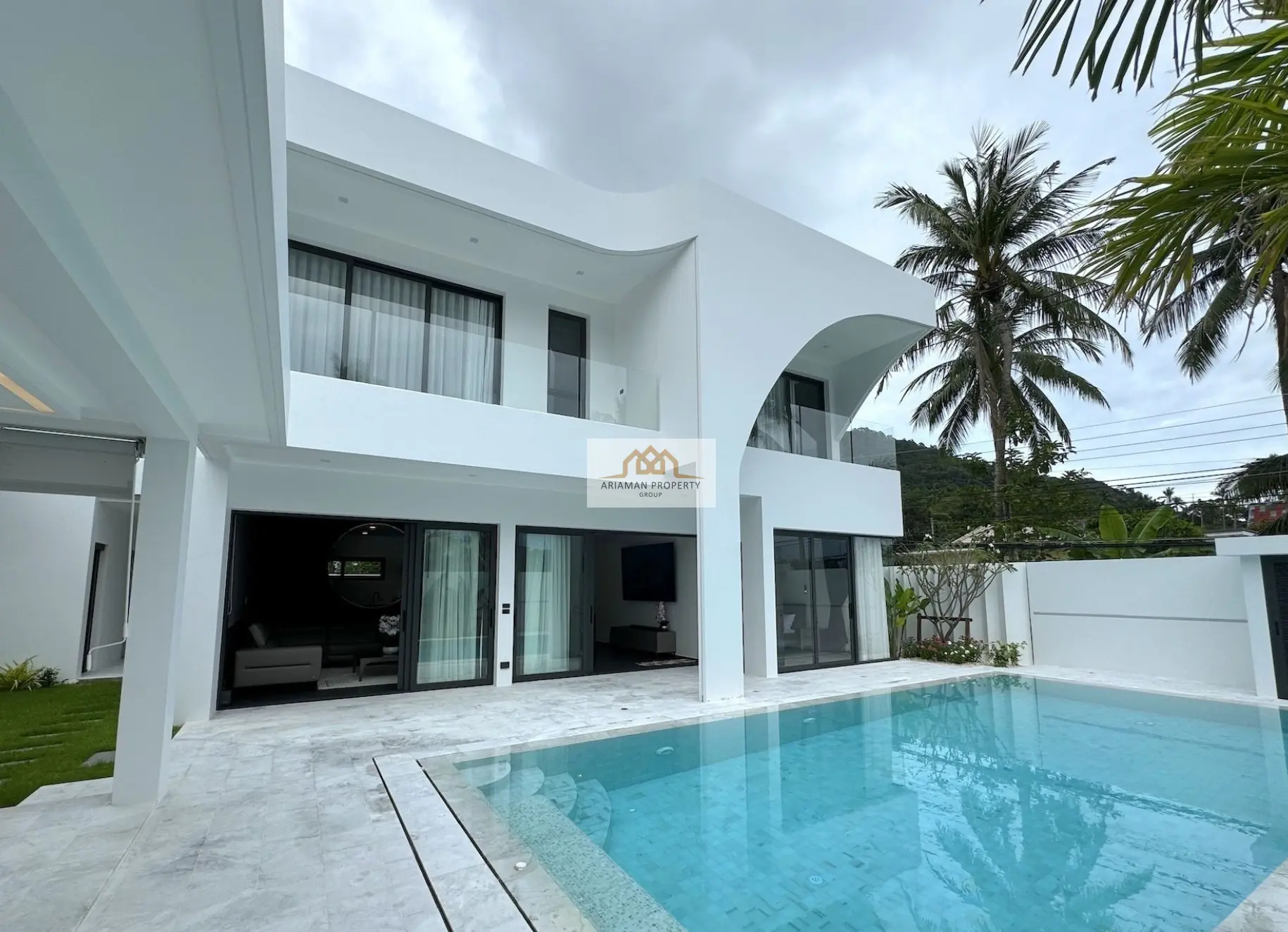 Ultra Modern 4-Bedroom Villa with Private Pool in Lamai, Ko Samui