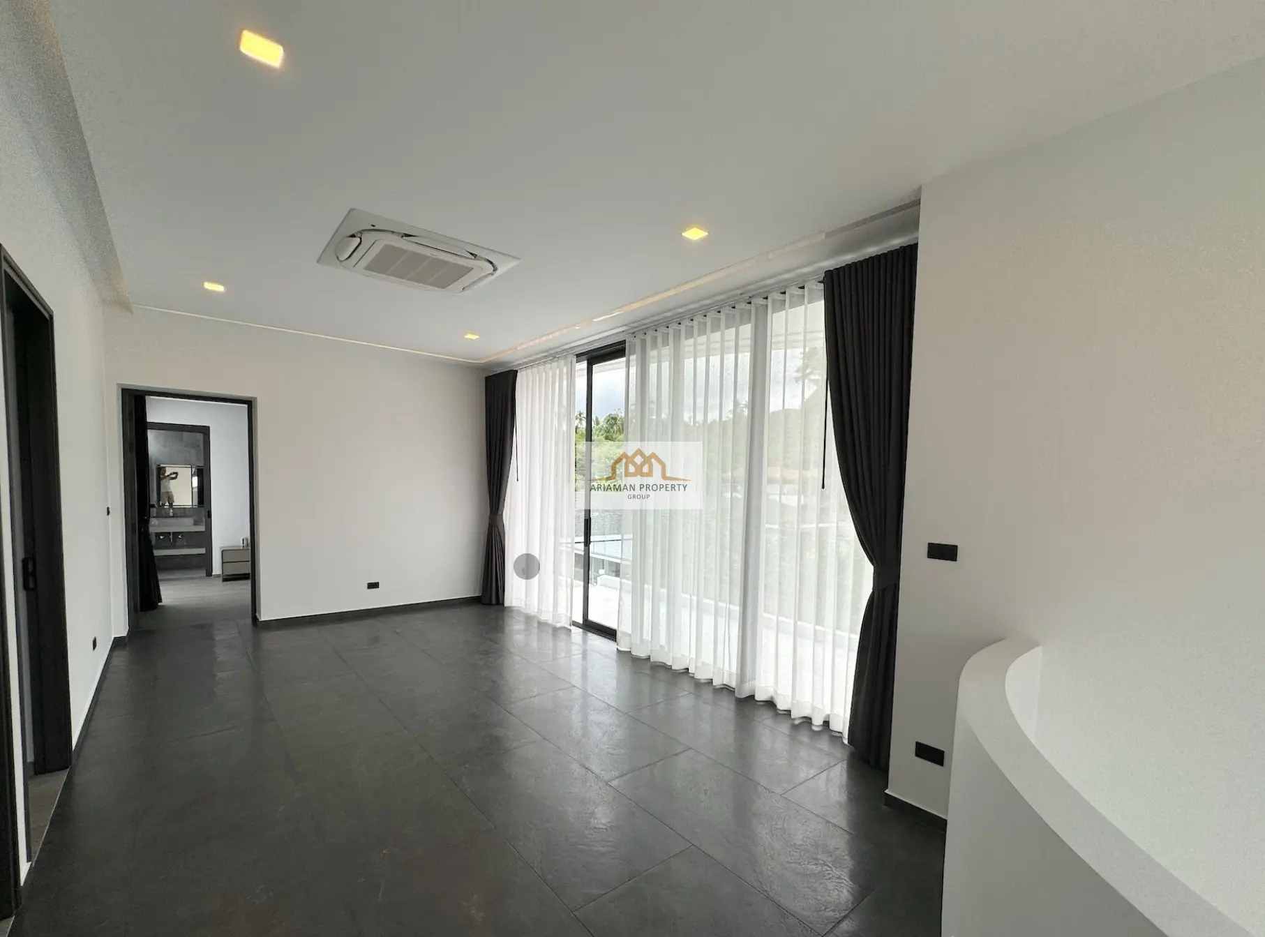 Ultra Modern 4-Bedroom Villa with Private Pool in Lamai, Ko Samui