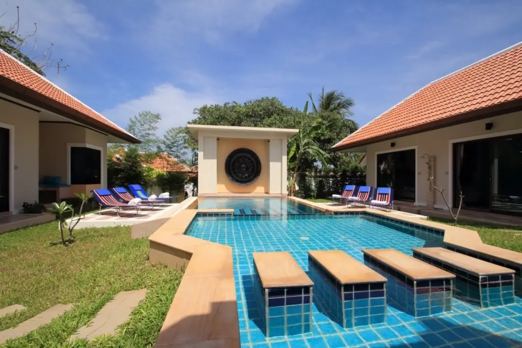 3 Bed 3 Bath Villa In Bangrak 