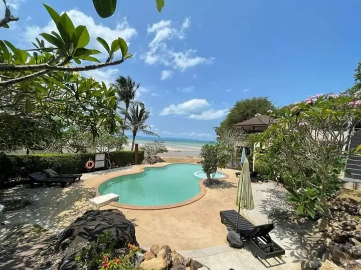 Beachfront 2 Bed 2 Bath Villa, Bang Makham