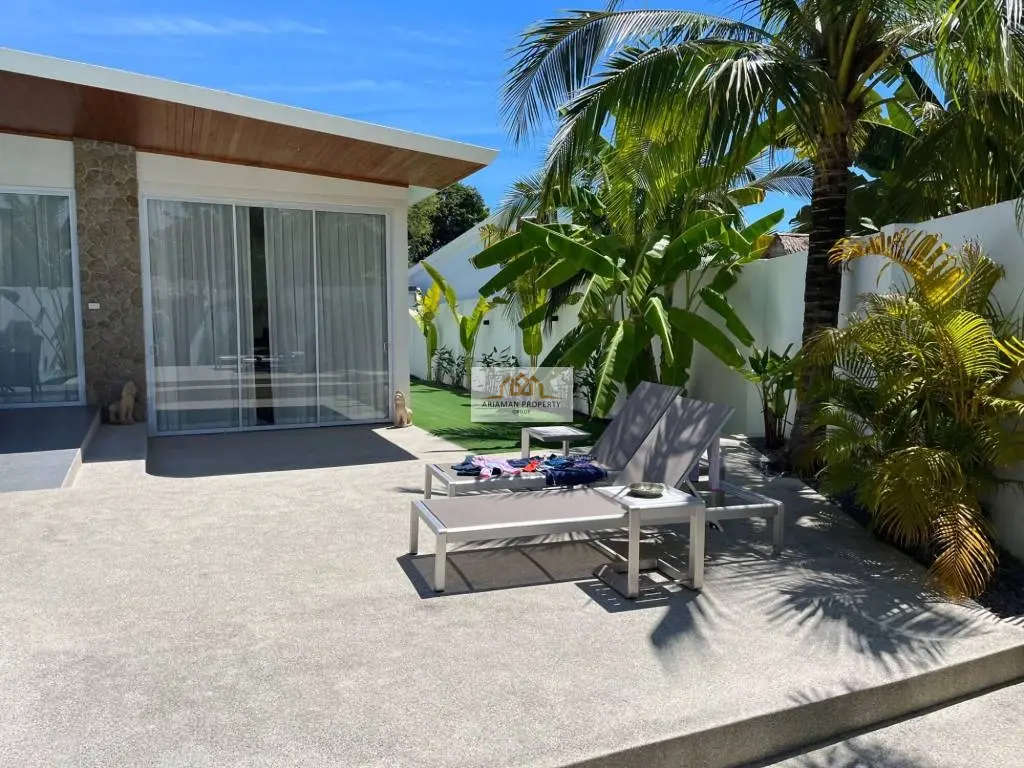 Modern Single-Story Villa with Private Pool and Tropical Outdoor Living In Bophut, Near Fishermans 