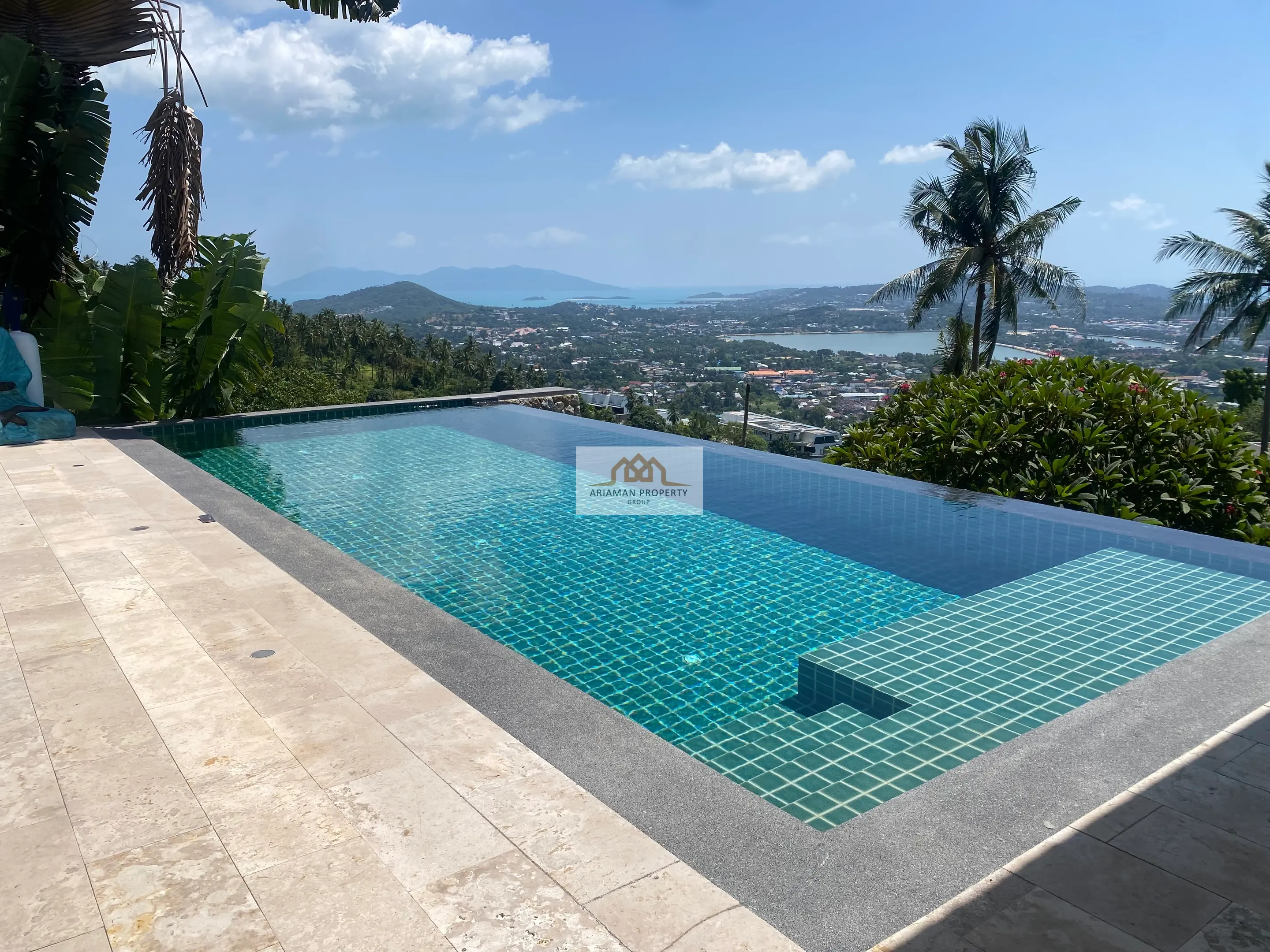 Ocean View 4-Bedroom Villa with Infinity Pool and Panoramic Views in Chaweng Noi