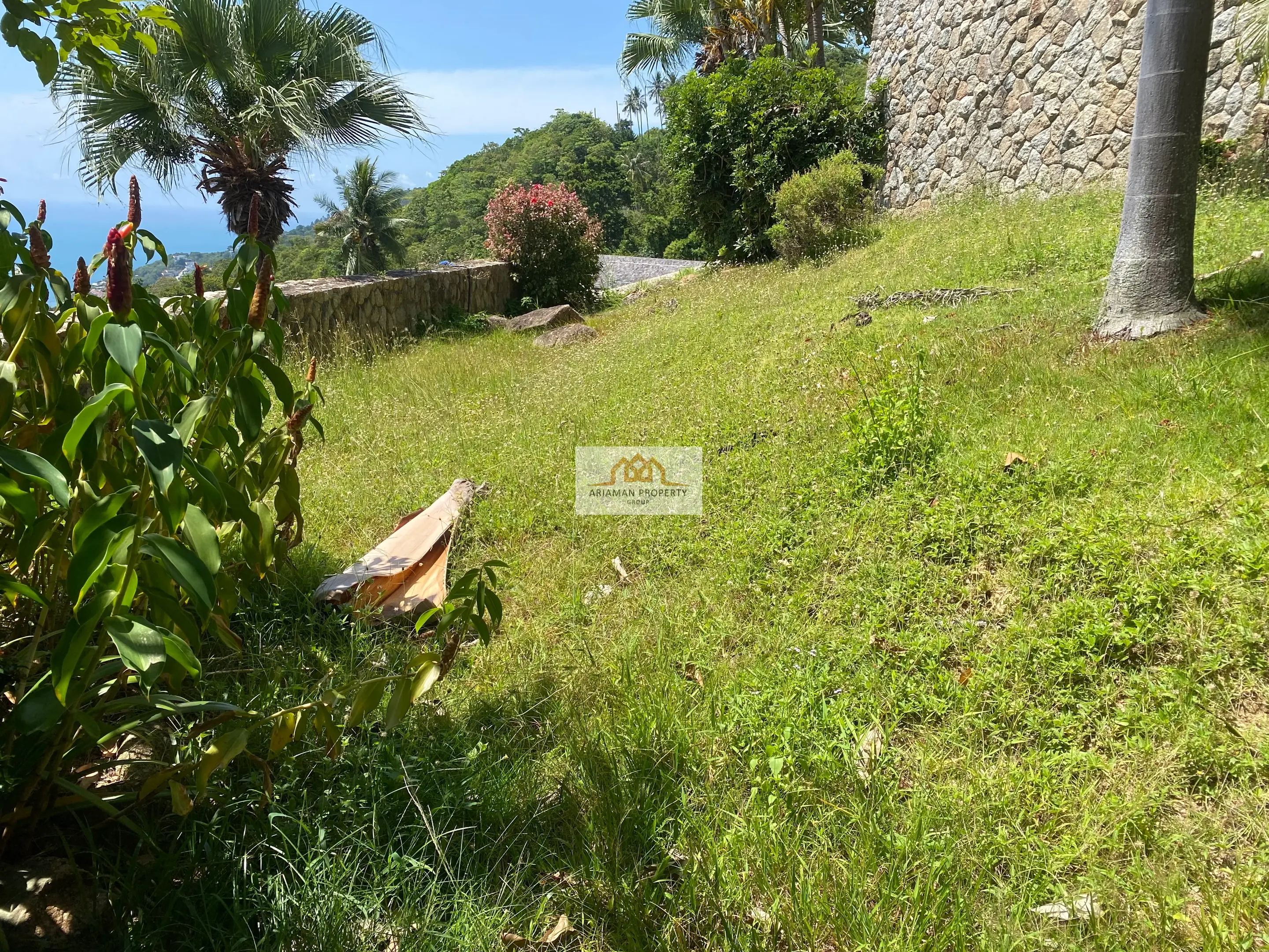 Ocean View 4-Bedroom Villa with Infinity Pool and Panoramic Views in Chaweng Noi
