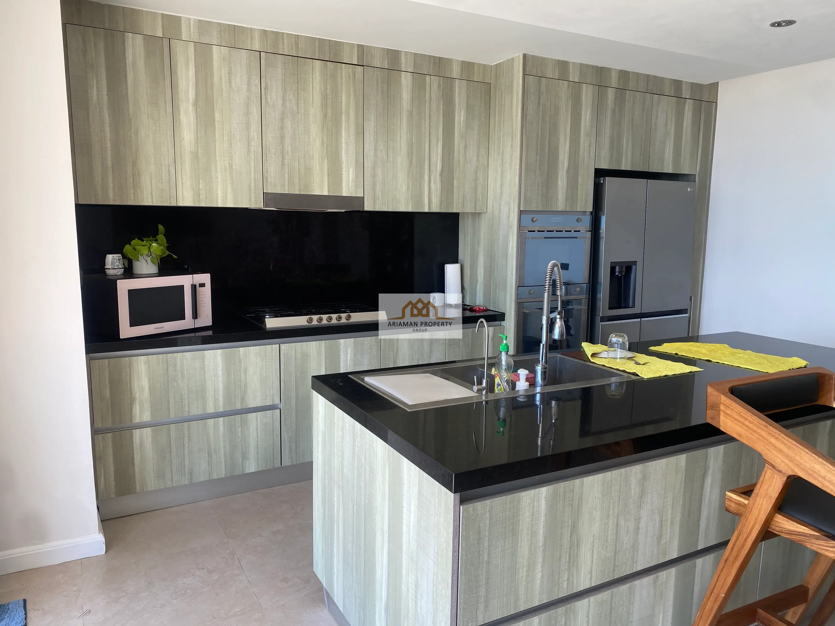 Ocean View 4-Bedroom Villa with Infinity Pool and Panoramic Views in Chaweng Noi