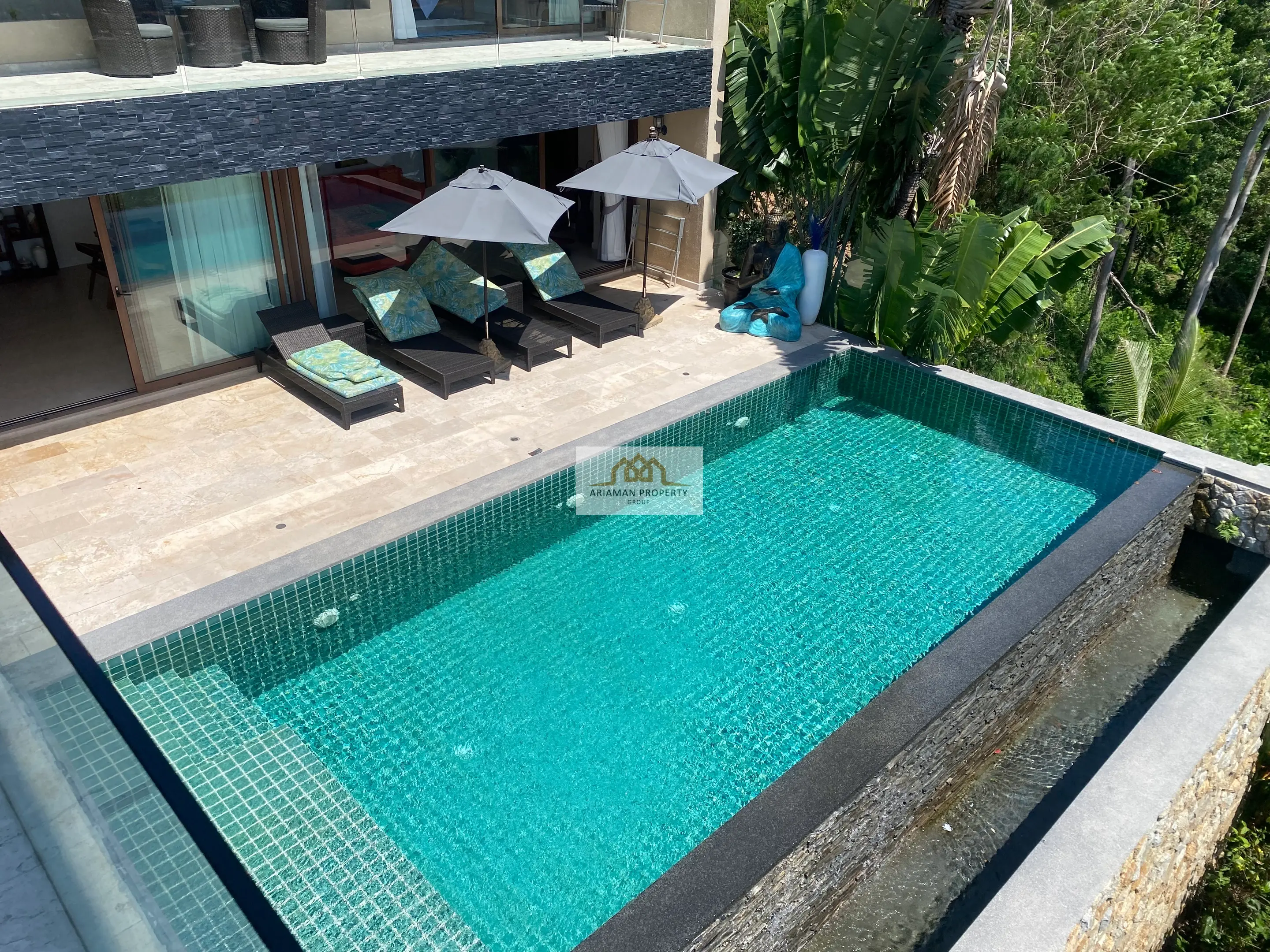 Ocean View 4-Bedroom Villa with Infinity Pool and Panoramic Views in Chaweng Noi