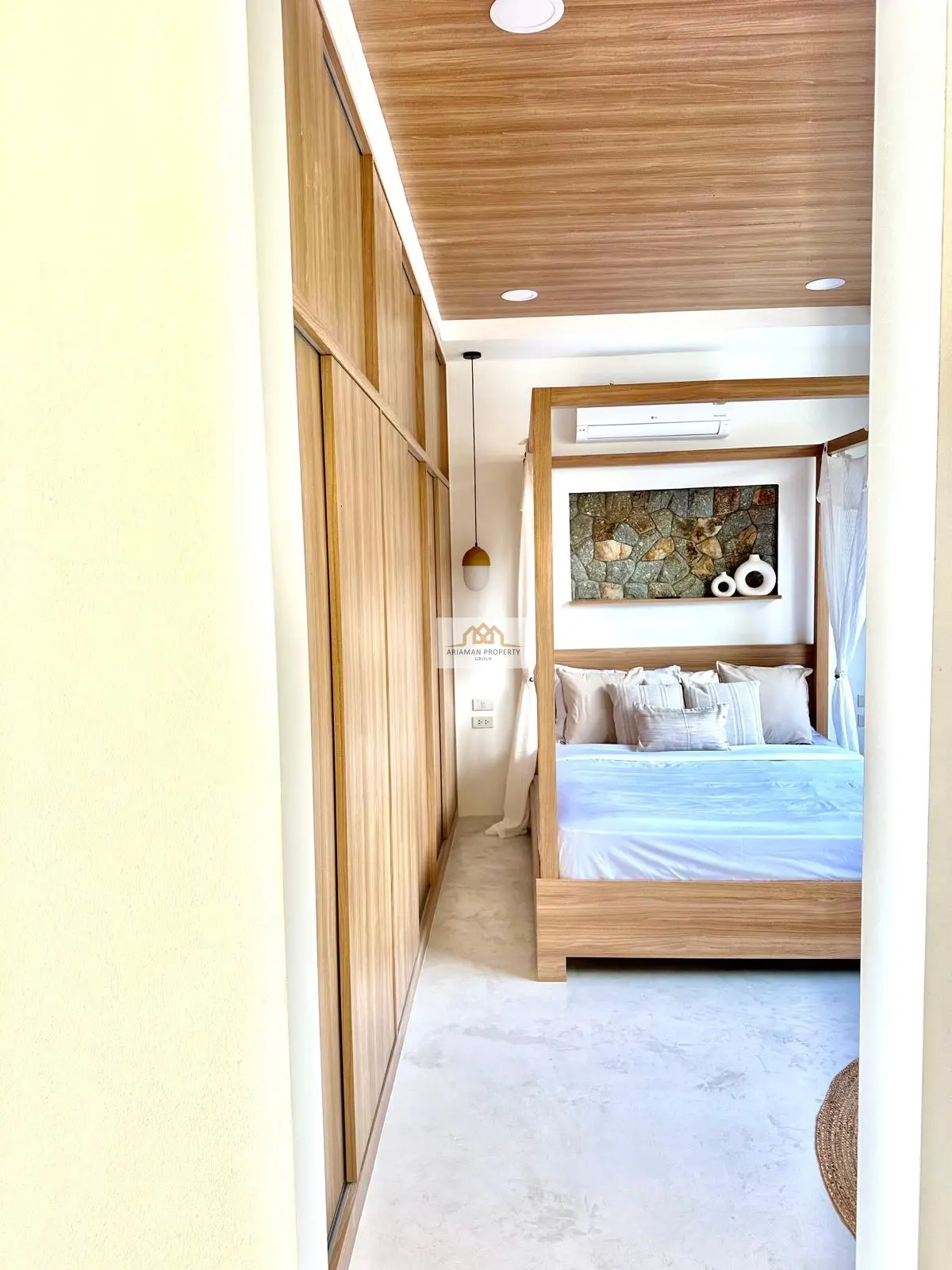 Luxury 2-Bedroom Waterfront Villa in Bangrak. Bright, Open, and Contemporary with Plunge Pool