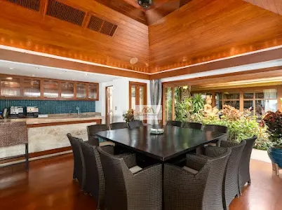 Spacious 9-Bedroom Villa in Bangrak with Modern Tropical Charm and Beach Access