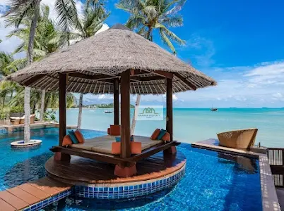 Spacious 9-Bedroom Villa in Bangrak with Modern Tropical Charm and Beach Access
