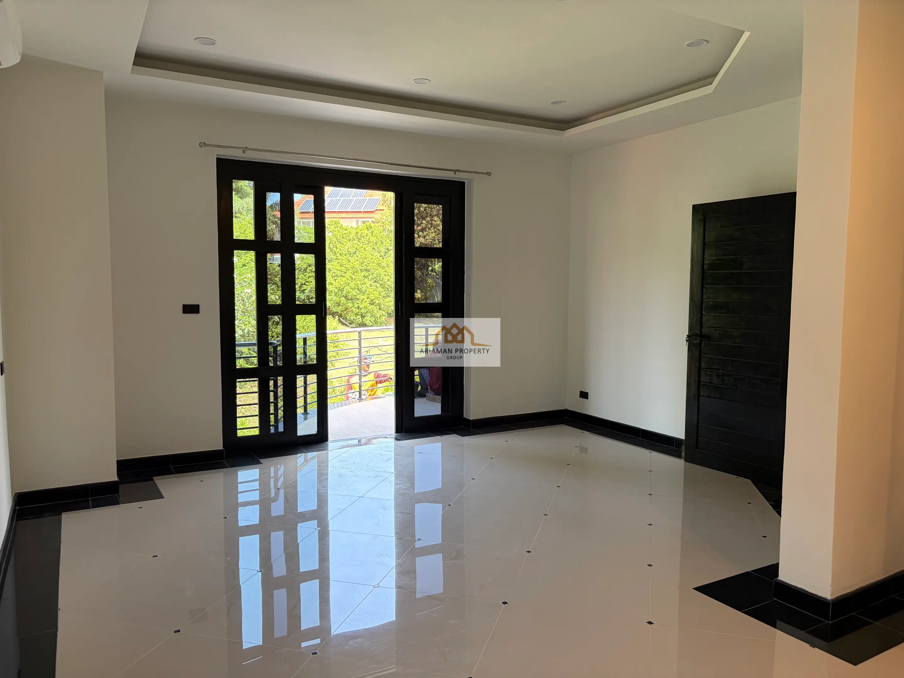 Spacious 4-Bedroom House with Pool and Outdoor Terrace in Thongson Bay, Ko Samui