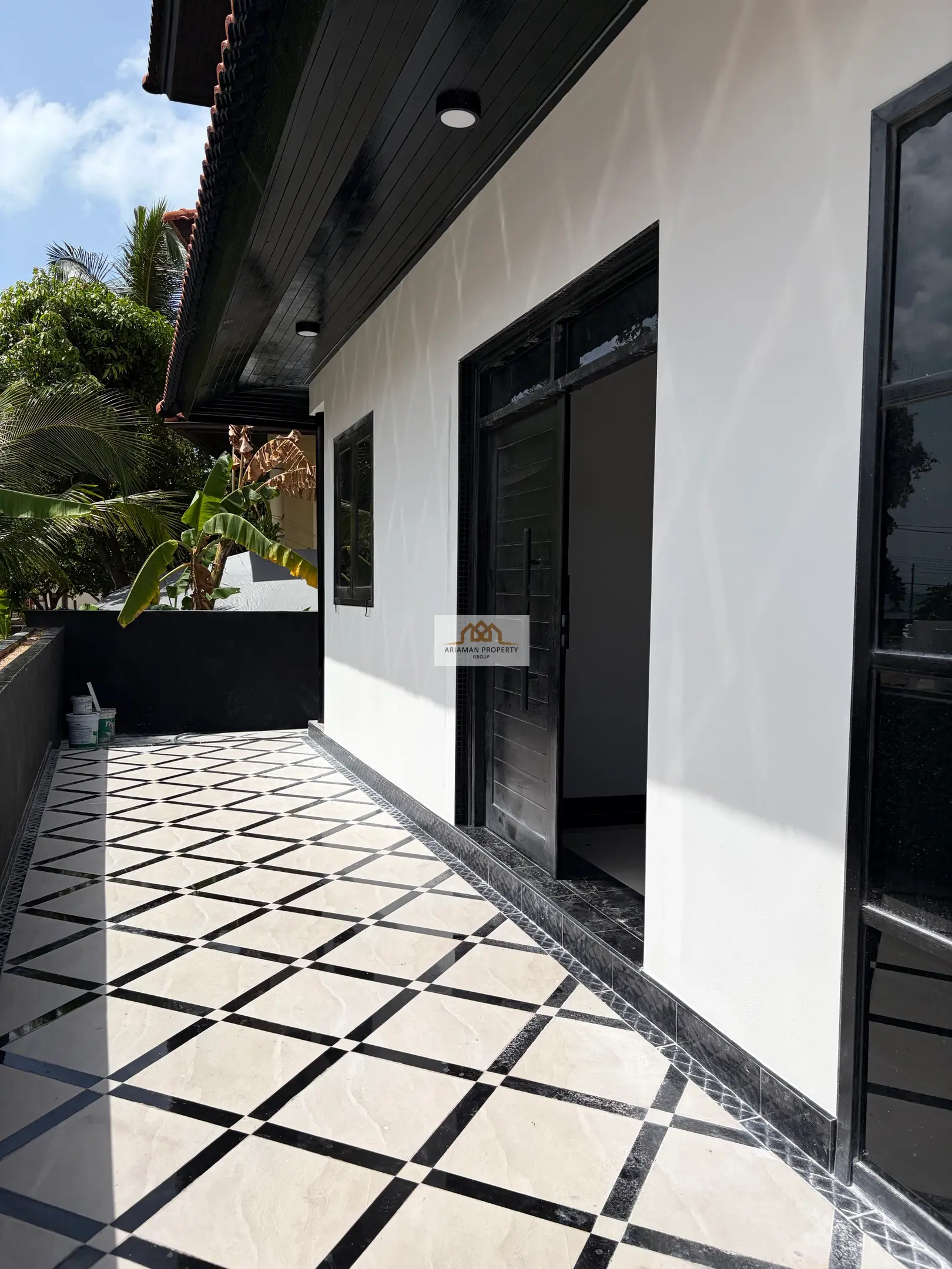 Spacious 4-Bedroom House with Pool and Outdoor Terrace in Thongson Bay, Ko Samui