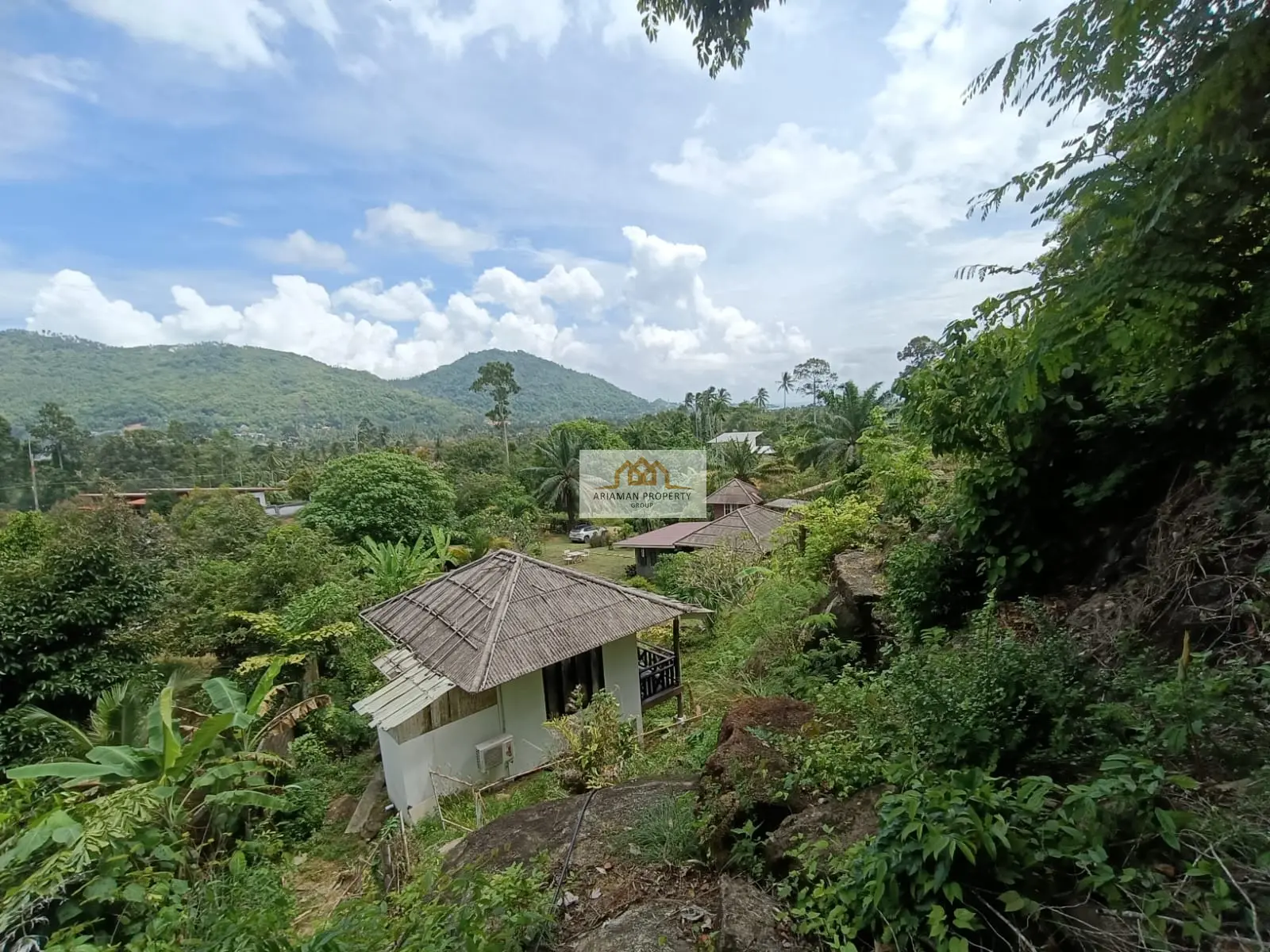 ที่ดินสัญญาเช่า 1 ห้องนอน บนที่ดินสูงสงบพร้อมวิวธรรมชาติฟื้นฟูใจในสมุย มาเร็ต