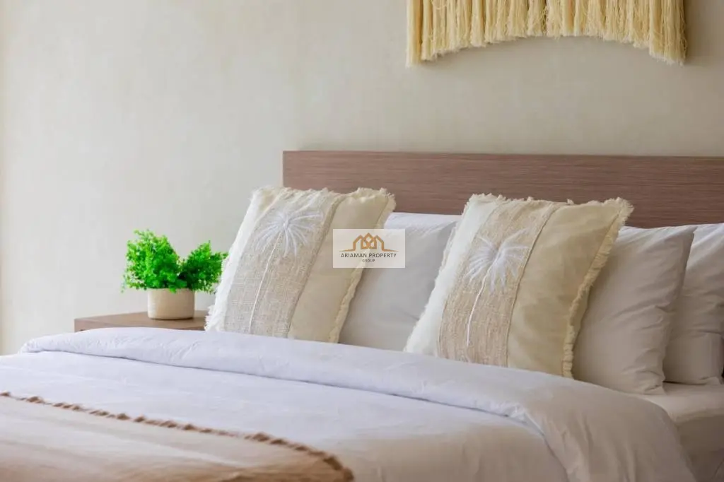 Incredible 5-Bedroom Villa with Infinity Pool and Ocean Views