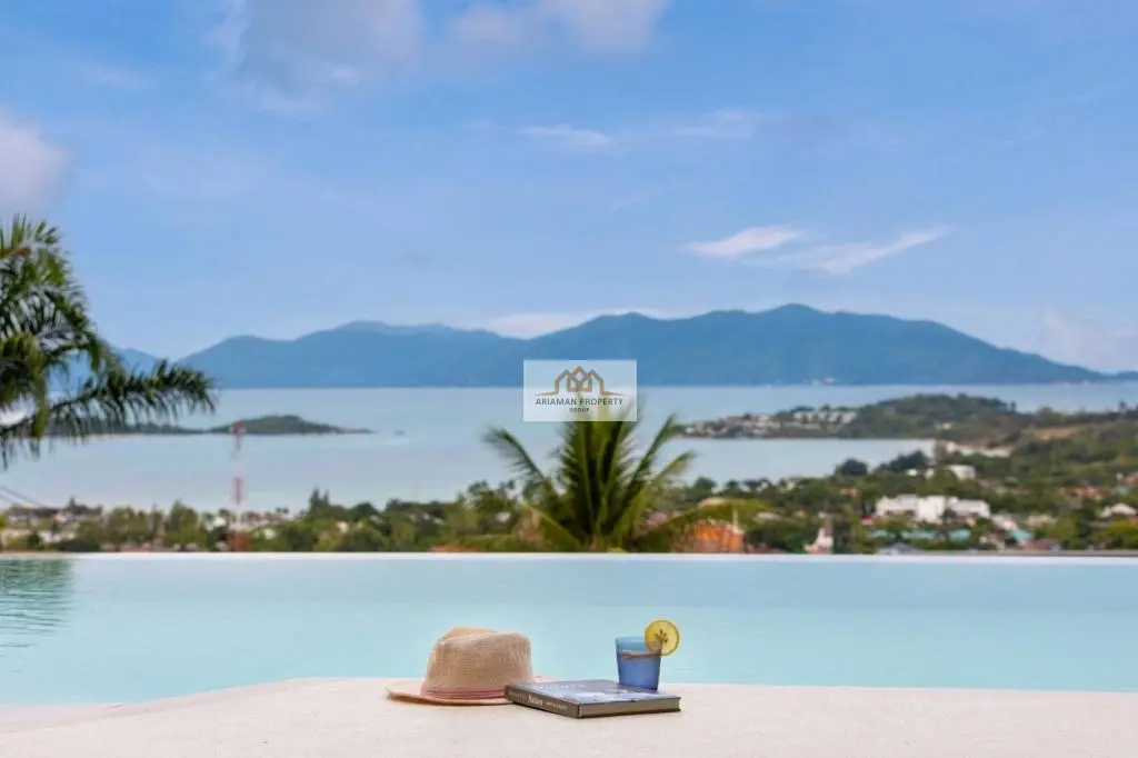 Incredible 5-Bedroom Villa with Infinity Pool and Ocean Views