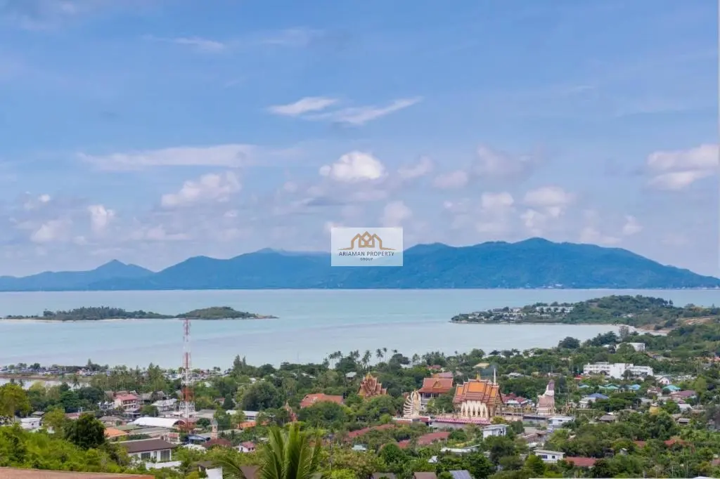 Incredible 5-Bedroom Villa with Infinity Pool and Ocean Views