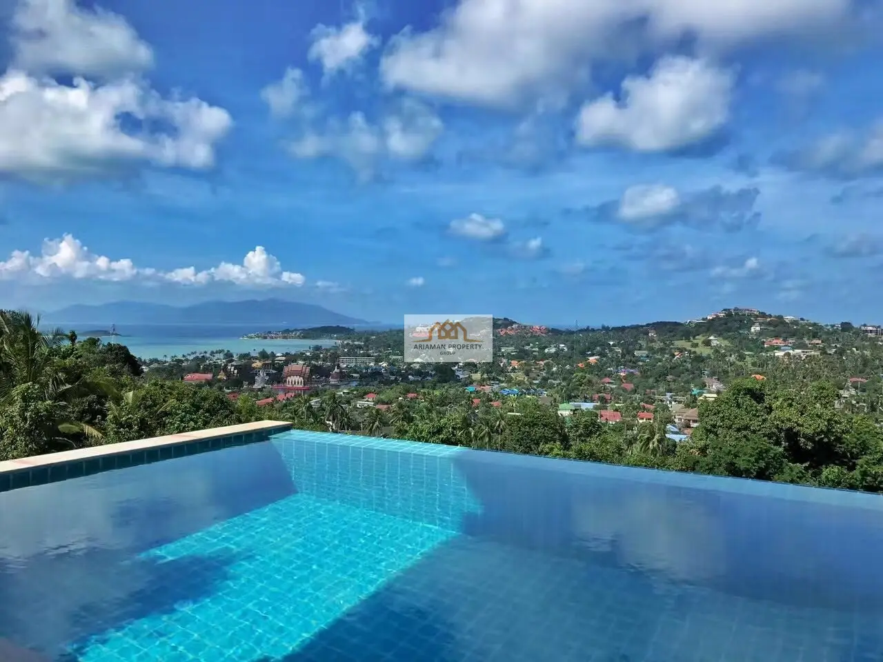 Stunning 4-Bedroom Villa with Infinity Pool and Panoramic Views in Choengmon, Koh Samui