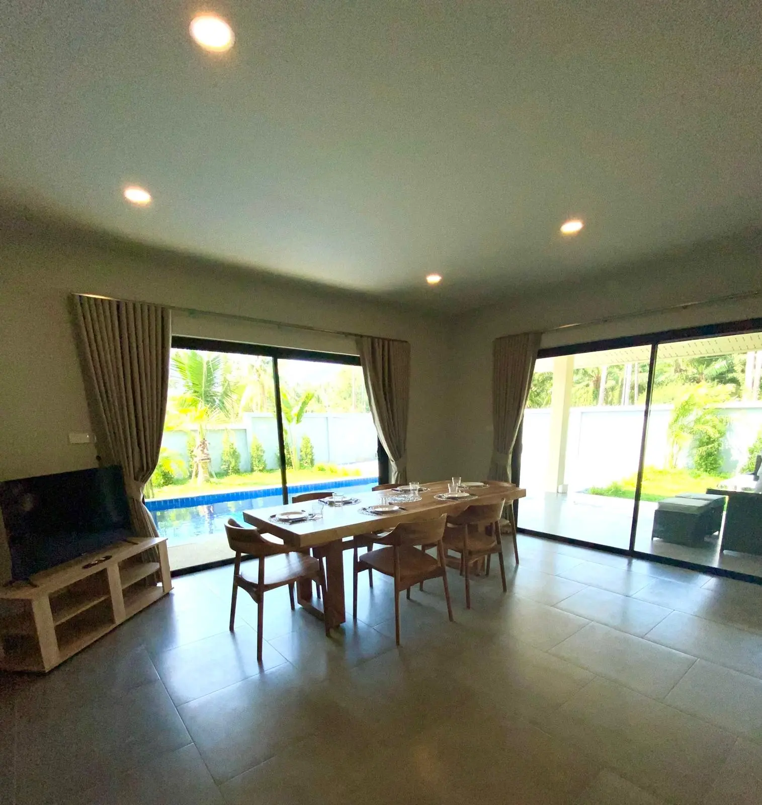 Tropical 2 Bedroom 2 Bathroom Villa In Na Mueang 