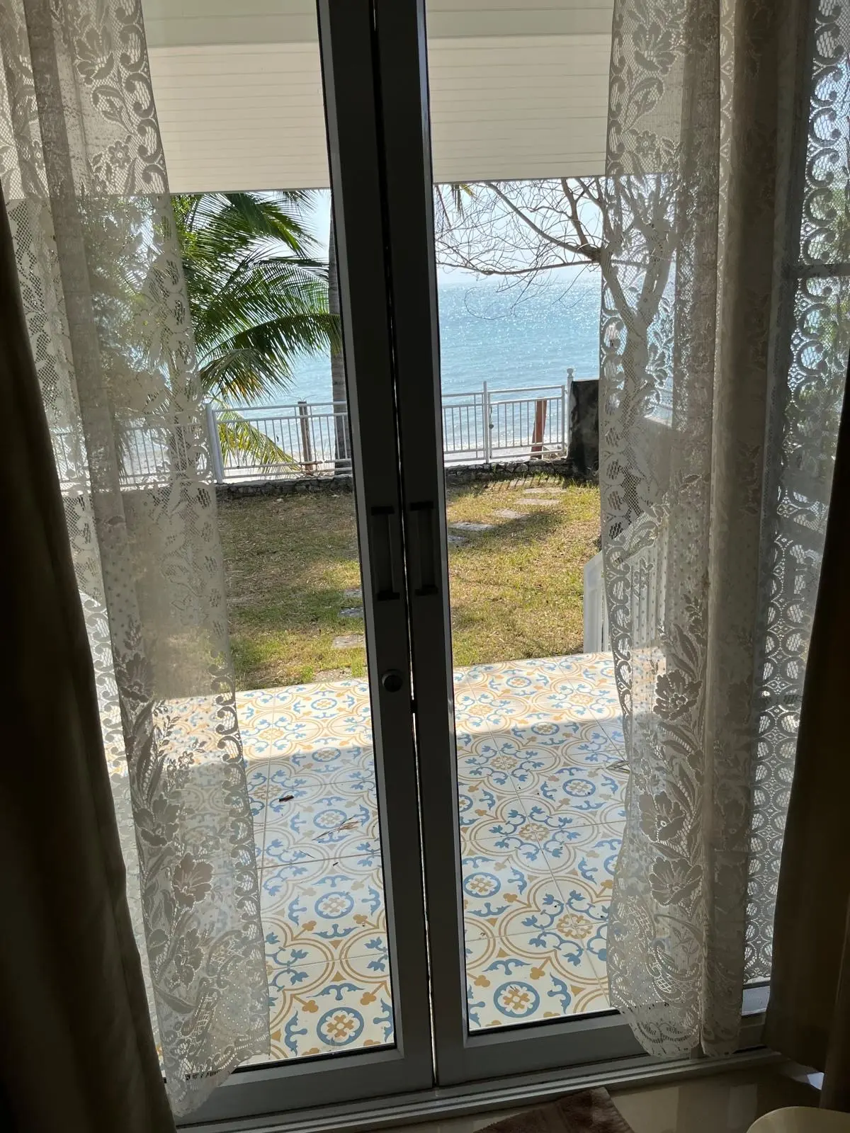 2 Bed 3 Bath Beach house In Hua Thanon 